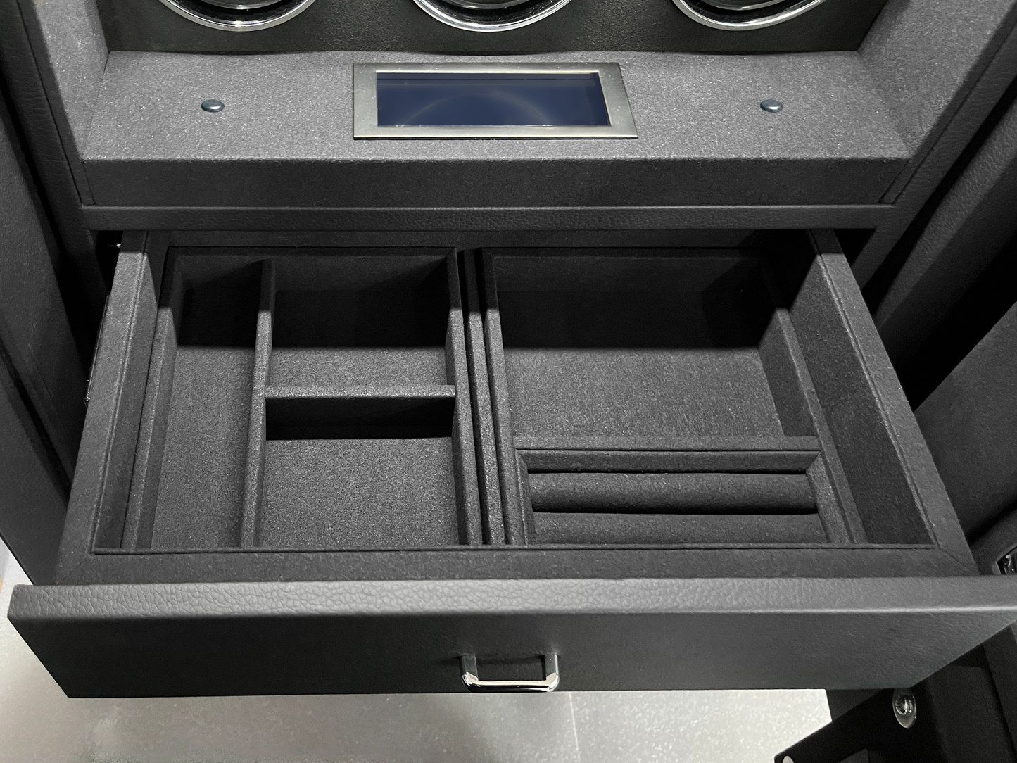Rotelex Tarnedon safe drawer detail