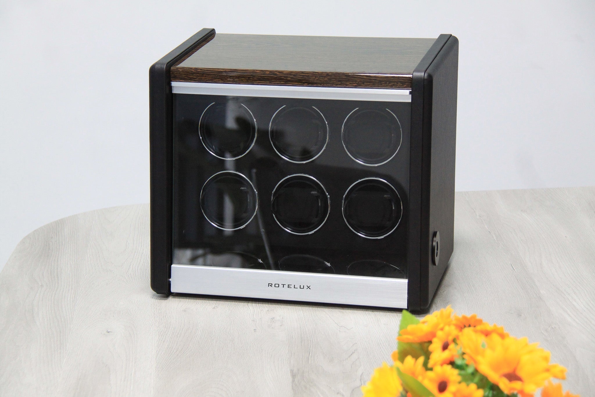 Rotelux premium watch winder display